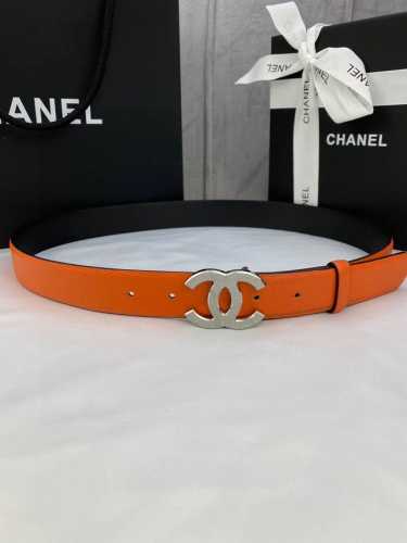 宽度3.0Cm Chanel 香奈儿 荔枝纹牛皮 颗粒饱满紧致清晰，搭配采用填粉五金工艺金 银 色钢扣。