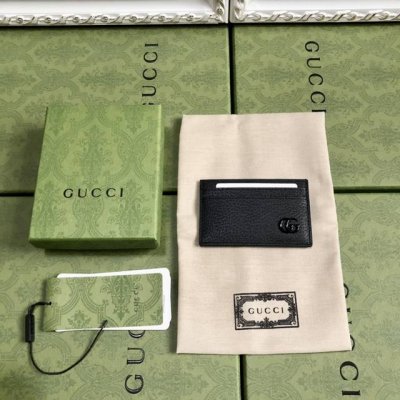 顶配版 G家正品开模制作，对版规格、对版内里做法，市场独家，图案已成为品牌标志之一，采用进口牛皮，简单大气，超大容量，非常实用，可拆卸意大利皮制腕带！内里侧面底