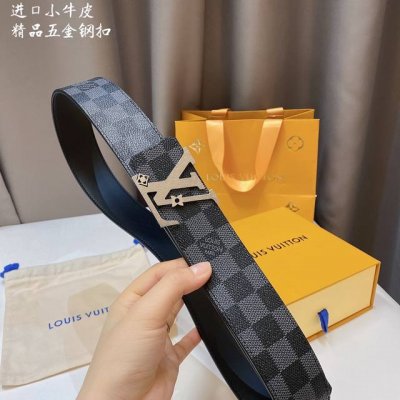 特 Lv㊣ 代工厂货品 4.0宽度 可验货，正品一体铸造五金，原厂皮料！