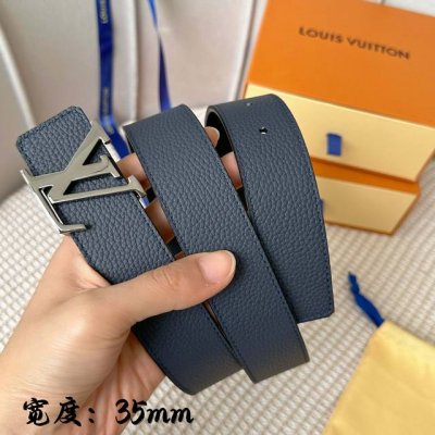 原版包裝 L0Uis Vuitt0N 驢家原單腰帶 寬度35毫米 腰帶採用一面荔枝紋Togo皮內襯一面進口小牛皮底 搭配经典五金 可雙面佩戴 經久耐用 時尚百搭