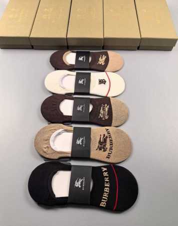 特 Burberry 巴宝莉B家新品女款隐形袜子一体机无骨缝合袜子 一盒五双 提花经典标志，纯棉材质，超舒适超美腻大牌出街，潮人必备超好搭 - 点击图像关闭