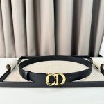 Dior 24早春新款 C D搭扣黄铜腰带扣，小牛皮腰带 经典永存 3.0Cm