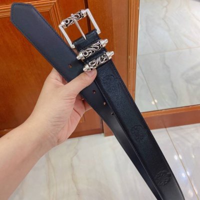 克罗心 旋转滚轮针扣皮带〔固定款〕，黄铜镀银扣头搭配进口油腊皮热压童军花腰带，酷炫十足。宽度3.8Cm