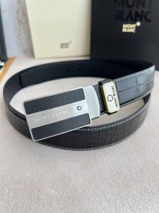 品名：万宝龙.Montblanc原单 腰带 皮带 型号：挂扣，新款原版经典精品贴皮挂扣，实物拍摄，原版头层牛皮 材料：百分百头层牛皮，保证真皮。双面可用专柜同等