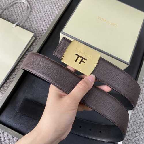 Tom Ford 汤姆福特。新品高端双面小牛皮，简约商务男士腰带，4.0Cm宽，双面使用，配原版包装