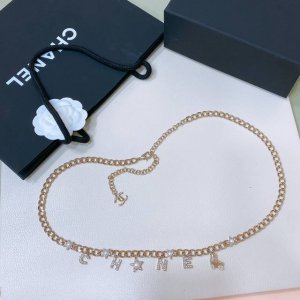 Chanel 24腰链 珍珠 与 水钻 溜冰鞋点缀 别致新颖 黄铜材质 均码总长95Cm