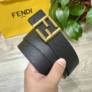 图片包装+10 Fendl 芬迪 宽40Mm双面原版小牛皮 搭配单钌钯电镀扣 完美的手感.油边 出众的设计.风格 高贵奢华 时尚大方 高清实拍 货真价实 品质保