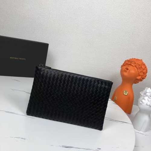 配盒子 Bv官网最新Bottega 简称Bv宝提嘉：狠货来袭 进口打蜡牛皮，原版五金，独特的设计风格完美至极！让时尚变得无止境 那质感和 那手工无可挑剔，独一无