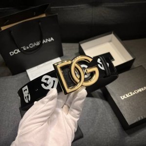 特 Dg 宽4.0Cm Dolce&Gabbana 新款 掌纹印花Dg腰带，小牛皮徽标搭扣点缀浅金色电镀金属饰边