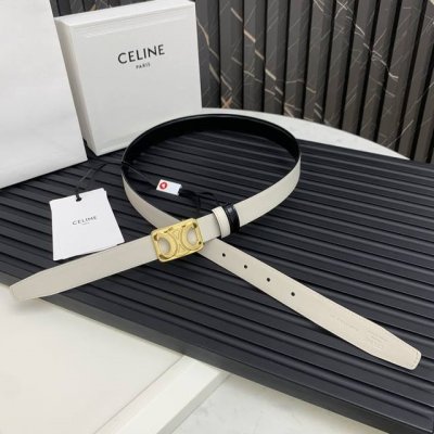 Taurillon皮革和天然牛皮革中号triomphe造型装饰双面腰带 女款尺码 Taurillon皮革 中腰 金色饰面 宽度1英寸 2.5厘米 Framed