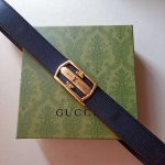 品牌:路易威登 价格:特 尺寸:带宽34Mm 正品尺寸 五金材质:专柜精品扣，真空电镀，工艺精细 带身材质:天然头层牛皮.质感十