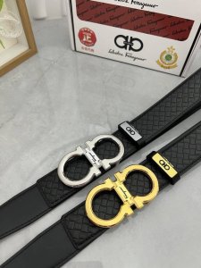 品名：菲拉格幕 原单 材质：原单牛皮腰带 百分百头层牛皮腰带保证真皮，24K纯钢扣，专柜原单品质、做工精细，时尚大牌，送人自用首选 包装： 请认准如图专柜包装赠