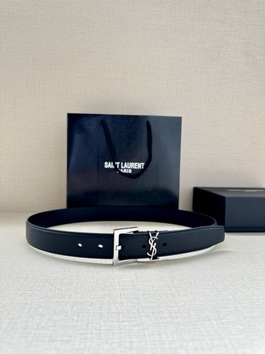 特 宽度3.0Cm Saint Laurent圣罗兰ysl Monogram 荔枝纹压印皮革方扣窄腰带黑色女款