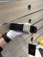 特 配送专柜包装 打孔针 新款 Fd 宽35Mm 支持Nfc 芯片扫描，标志造型皮带，原版间色双层F铆钉扣，进口原版 黑色小荔枝纹配酒红色压花制成，镀金表面金属