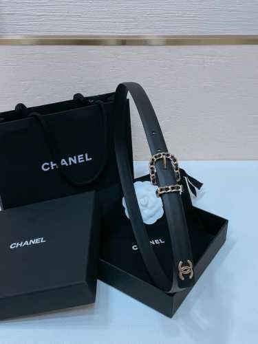 chanel Cc 小牛皮、经典针扣 链条Logo金属 手感柔软 细腻2.0Cm精品