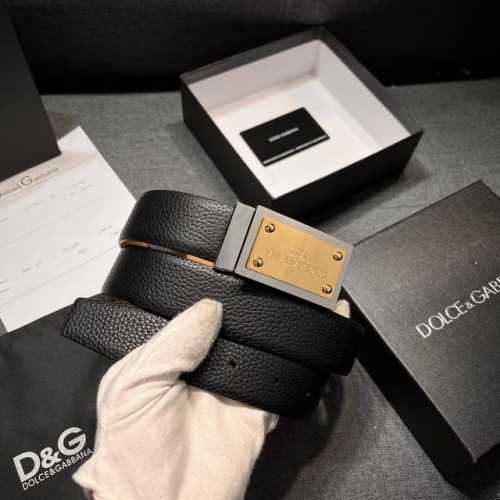 Dg。宽3.5Cm Dolce&Gabbana 双面使用腰带，搭配钌电镀 Dg 交叉造型徽标搭扣