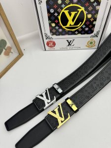 品名：Lv..路易..威登原单 材质：原单牛皮腰带 百分百头层牛皮腰带保证真皮，24K纯钢扣，专柜原单品质、做工精细，时尚大牌，送人自用首选 包装： 请认准如图