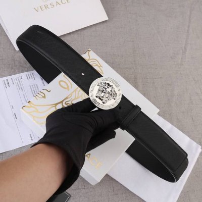 Versace 範思哲 新上手掌紋 雙面頭層、採用精挑細選進口牛皮，手感柔軟細膩 做工精緻與專櫃1:1品質！商務既有時尚的男士腰帶火爆中！寬度4.0Mm
