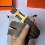 爱马仕 女款 专柜在售爆款 感谢客户反馈实拍图，顶级货2.5CM 自己看细节都有货 码数齐