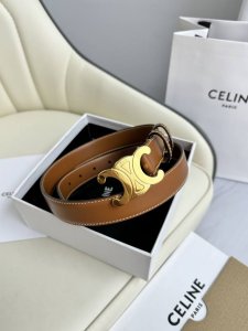 赛琳女装原单新款宽度:2.5Cm精品凯旋门铜扣，正品复刻进口精选优质头层小牛皮，全粒面小牛皮，正版烫金Logo，比拼正品无压力，看图即知皮质，好货不多说。