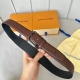 寬度：35Mm 驢家最新品 男士經典頂級休閒腰帶 寬度35毫米 品牌頭層雙面小牛皮底 全新開模精品針扣設計 尾部有相同五金品牌字樣 與腰帶相呼應！多色選