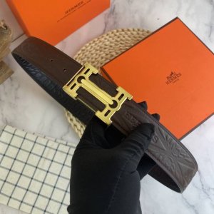 爱马仕 特种皮腰带系列 ，原厂五金精品不锈钢扣 手感柔软舒适 宽3.8Cm。
