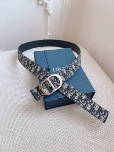 Dior 迪奥法国原厂皮料，Oblique蓝布 黑色牛皮 品质毋庸置疑 没有更好 只有最好 尺寸3.5厘米