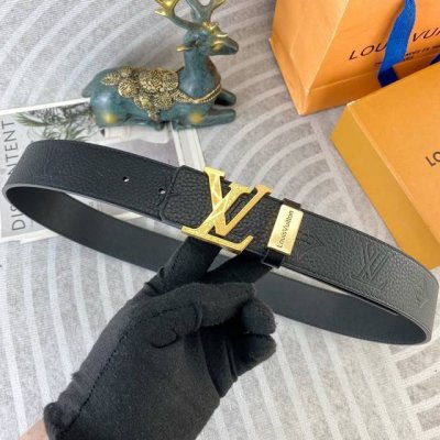 Lv 特种皮腰带系列 ，原厂五金精品不锈钢扣，手感柔软舒适 宽3.8Cm。