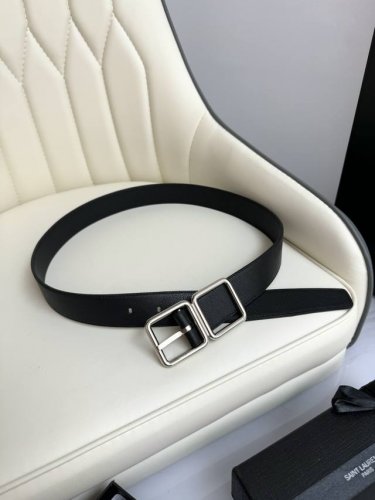 代购级 2024 开春秀款saint Laurent 圣罗兰女士腰带皮带 原厂真金电渡扣头，意大利原厂皮，宽3.0Cm，代购级。