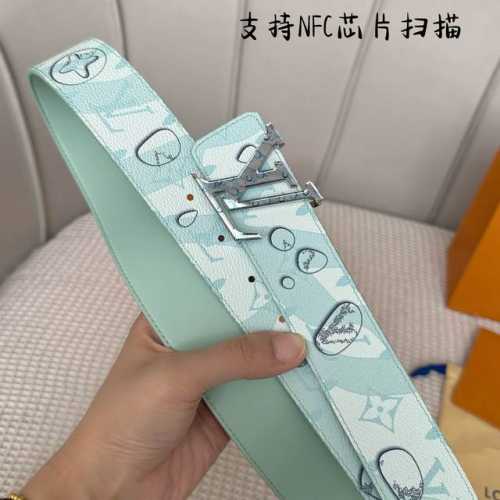 原版包裝 L0Uis Vuitt0N 專櫃最新升級版本 寬度40毫米 精湛工藝定制帆布面料襯托進口小牛皮底 搭配精鋼搭扣 雙面用 經典百搭款！