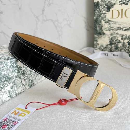 品名：迪奥. Dior.原单腰带 皮带 型号：挂扣，原版经典挂扣，实物拍摄，头层牛皮 材料：百分百头层牛皮，保证真皮。双面可用专柜同等质量，原版经典头层牛皮鳄鱼