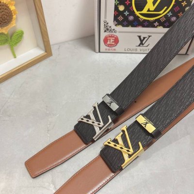 品名：Lv..路易..威登 材质：原单牛皮腰带 百分百头层牛皮腰带保证真皮，24K纯钢扣，专柜原单品质、做工精细，时尚大牌，送人自用首选 包装： 请认准如图专柜
