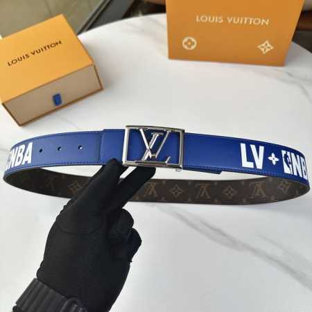 原版包裝 L0Uis Vuitt0N 今季联名新品 驢家原單腰帶 寬度40毫米 定制帆布面內襯進口蓝色小牛皮底 丝印Nba字样 全新開模精鋼五金搭扣 雙面用 經 - 点击图像关闭