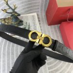菲拉格慕 特种皮腰带自动带系列 ，原厂五金精品不锈钢扣，手感柔软舒适 宽3.5Cm。