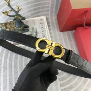 菲拉格慕 特种皮腰带自动带系列 ，原厂五金精品不锈钢扣，手感柔软舒适 宽3.5Cm。