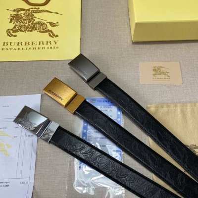 品牌：巴宝莉Burberry 仿铜扣 等级：一整张牛皮切割，头层原皮、新款开模。带宽3.5厘米.油边精致 ，实物拍摄无修饰 上身效果超好、.配专柜全套包装.送礼