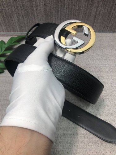 配全套包装礼盒 古驰：原单头层牛皮荔枝纹面.内衬头层小牛皮底，搭配原单扣：原产皮料定制，专柜宽度4.0