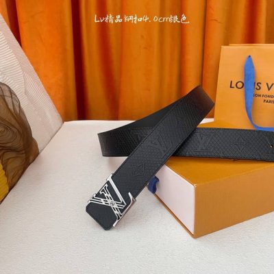特 Louis Vuitton驴牌：经典原单品质，经典压花面平纹皮底，搭配原单精品钢扣，精工制作，细节看图，实物拍摄，高端奢华，宽度4.0Cm