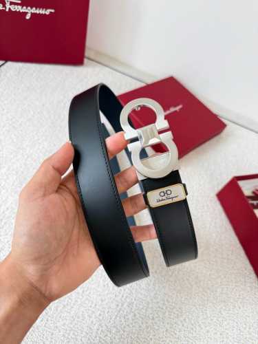品名：菲拉格慕.Ferrgamo腰带 皮带 原单 型号：挂扣，纯铜材质经典挂扣，实物拍摄，头层牛皮 材料：百分百头层牛皮，保证真皮。纯铜材质，真空电镀永不掉色，