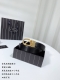 杰～尼亚 宽度3.5Cm 支持芯片防伪 。双面皮带，牛皮材质，配有钌金Gancini扣饰。风格现代，为日常造型增姿添彩。该皮带可调节，且能根据需要剪裁，达到修身