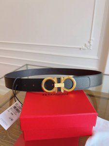 特 Ferragamo.菲拉格慕 新款全套包装 宽度3.5Cm 高级定制款男士皮带 双面进口牛皮 可双面使用 自行选择搭配 真材实料 很有质感 时尚经典不失风范