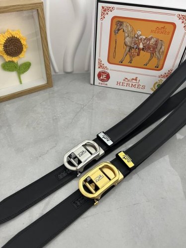 品名：爱马仕.HermèS 自动带 材质：原单牛皮腰带 百分百头层牛皮腰带保证真皮，24K纯钢扣，专柜原单品质、做工精细，时尚大牌，送人自用首选 包装： 请认准