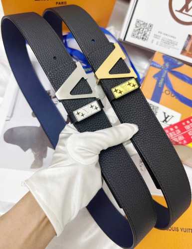 皮带：Lv..路易..威登顶级复刻- 腰带：原单品质百分百进口原厂头层牛皮，保证真皮。V字形切割镂空设计工艺.真空电镀.永不掉色.24K纯钢扣头层小牛皮荔枝纹系