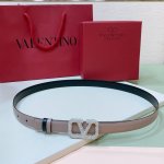 Valentino Garavani Vlogo Signature 可双面佩戴水钻 亮面小牛皮腰带 -Vlogo Signature搭扣，饰以水钻 -亮面小牛