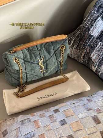 无盒 Size：29*20Cm 小 Ysl 云朵包包 Loulou 牛仔也太好看啦！ 可以安排啦！ - 点击图像关闭