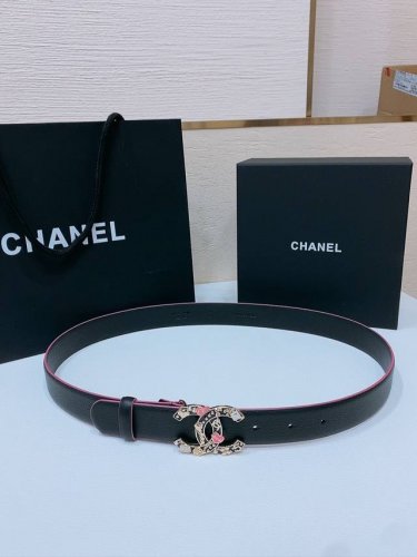 Chanel Cc 树脂黑 粉 与 白 Logo扣. 进口胎牛皮腰带 3.0Cm精品 精致 典雅