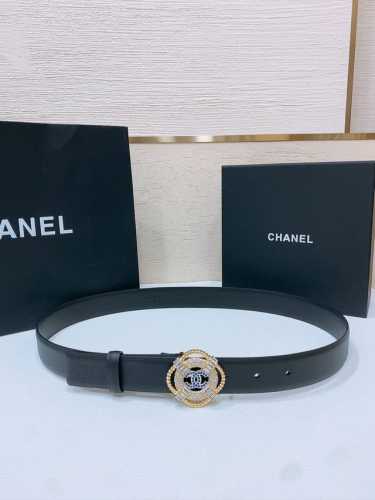 Chanel 春夏新款 小牛皮与黄铜Cc搭扣 精致细腻 光滑优雅 3.0Cm