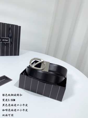 杰～尼亚 宽度3.5Cm 支持芯片防伪 。双面皮带，牛皮材质，配有钌金Gancini扣饰。风格现代，为日常造型增姿添彩。该皮带可调节，且能根据需要剪裁，达到修身 - 点击图像关闭