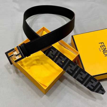 fendi 芬迪 宽38Mm 标志造型宽皮带。原版Ff双层扣，进口原版小牛皮制成。印有浮雕黑Ff 图案。镀金表面金属制品，品质保证。 - 点击图像关闭