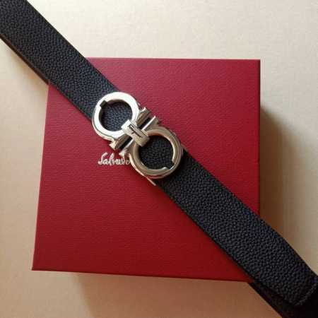 品牌:菲拉格慕 价格:特 尺寸:带宽34Mm 正品尺寸 五金材质:专柜精品扣，真空电镀，工艺精细 带身材质:天然头层牛皮.质感十 - 点击图像关闭
